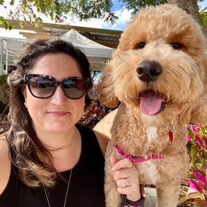 Meet your Posher, Abigail